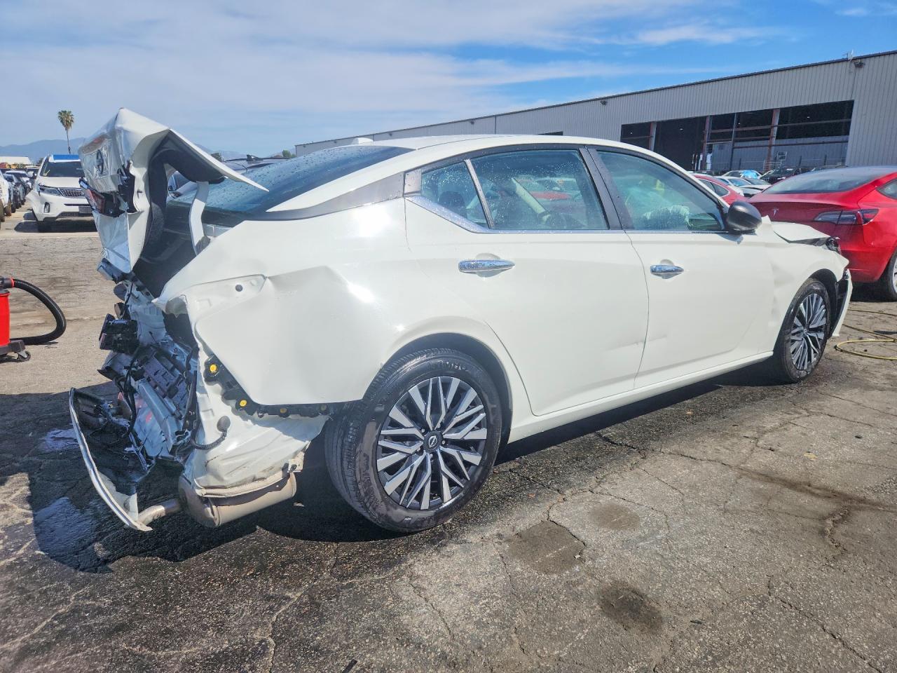 2025 NISSAN ALTIMA 2.5 SV photo 3