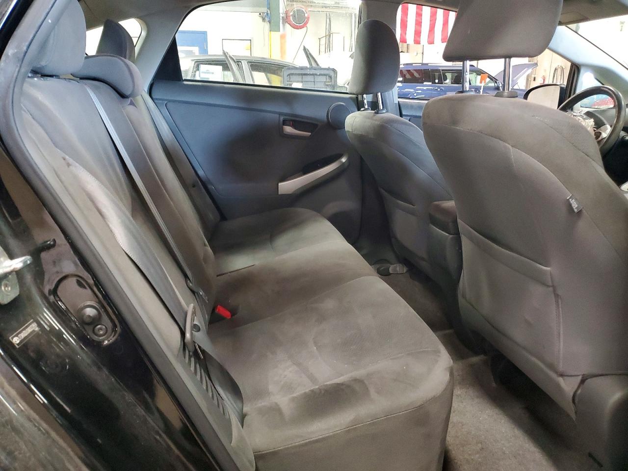 2011 TOYOTA PRIUS THREE photo 19