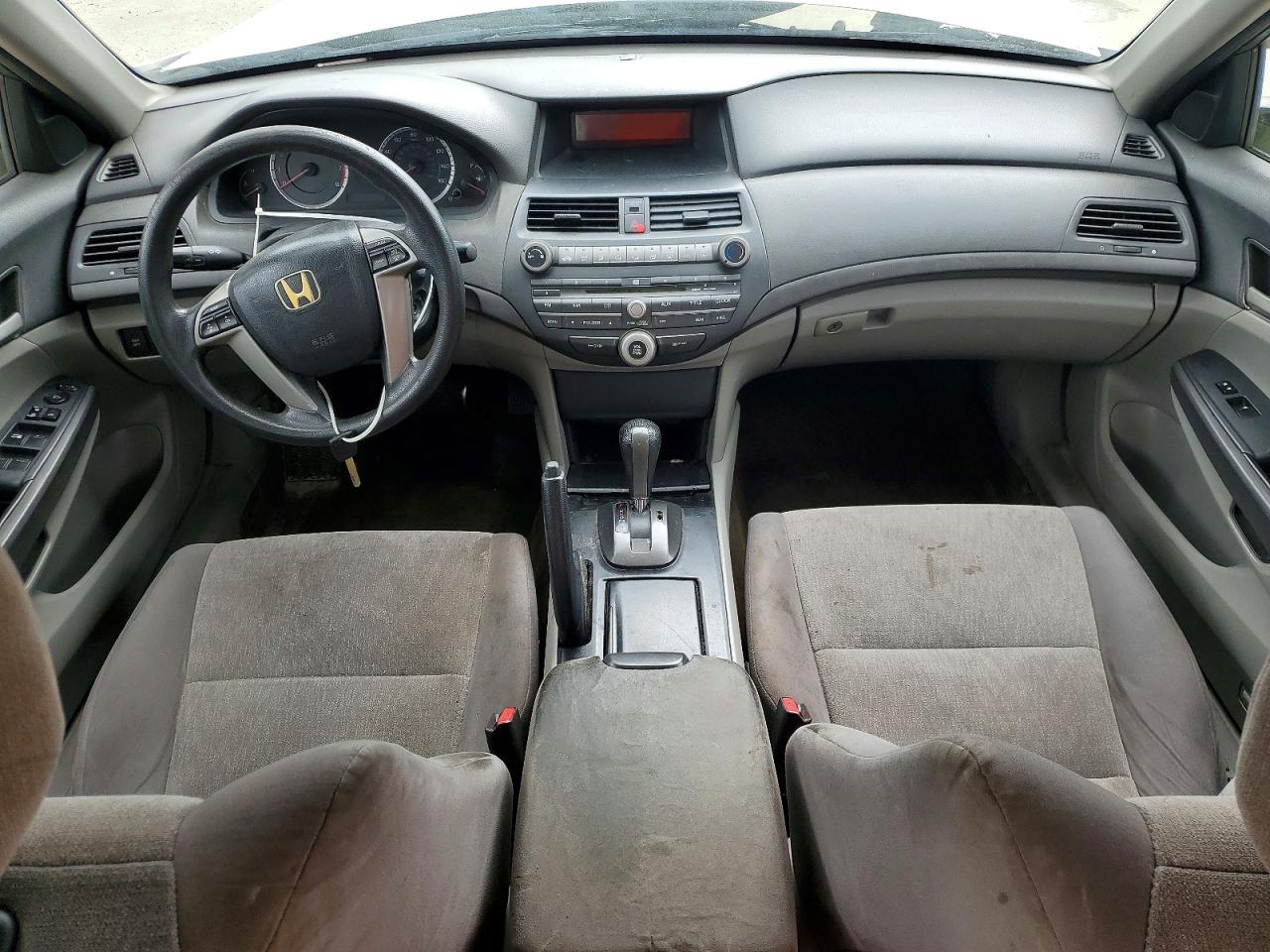 2010 HONDA ACCORD LX photo 8
