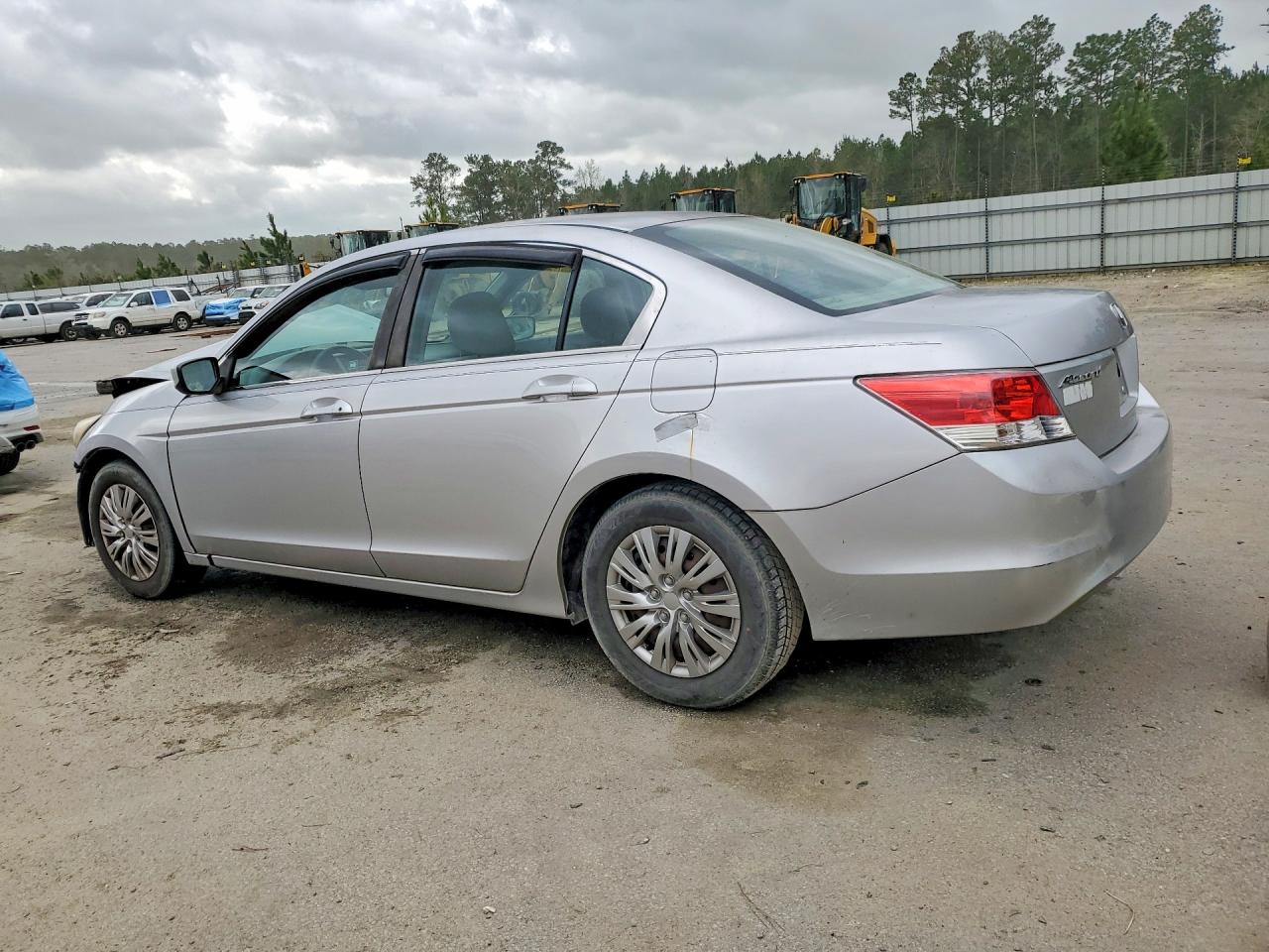 2010 HONDA ACCORD LX photo 2