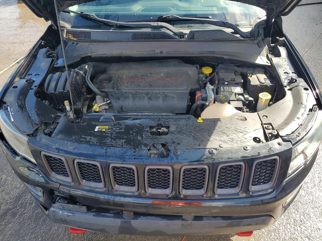 2017 JEEP COMPASS TRAILHAWK photo 23