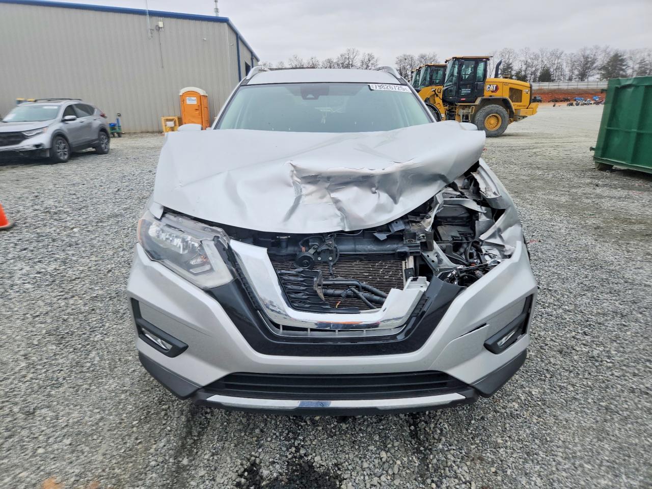 2017 NISSAN ROGUE SL photo 5