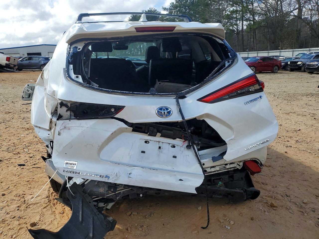 2023 TOYOTA HIGHLANDER HYBRID LIMITED photo 11