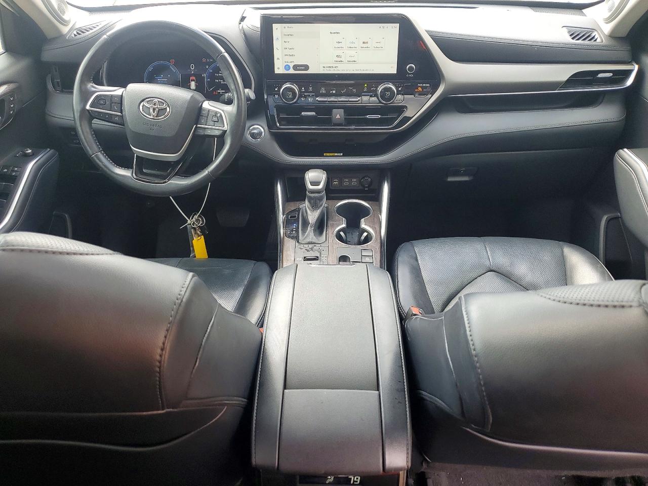 2023 TOYOTA HIGHLANDER HYBRID LIMITED photo 15