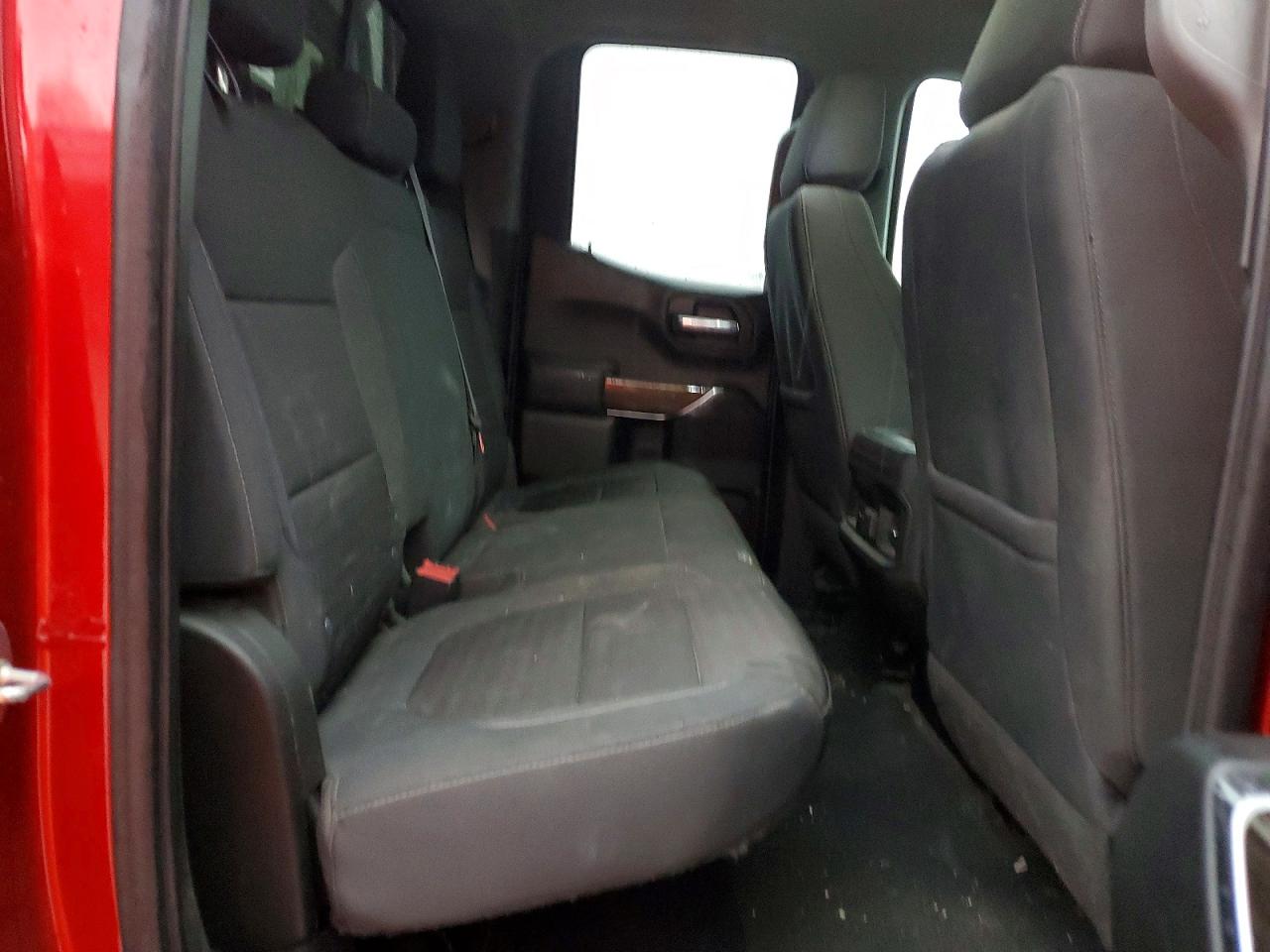 2021 CHEVROLET SILVERADO K1500 RST photo 10