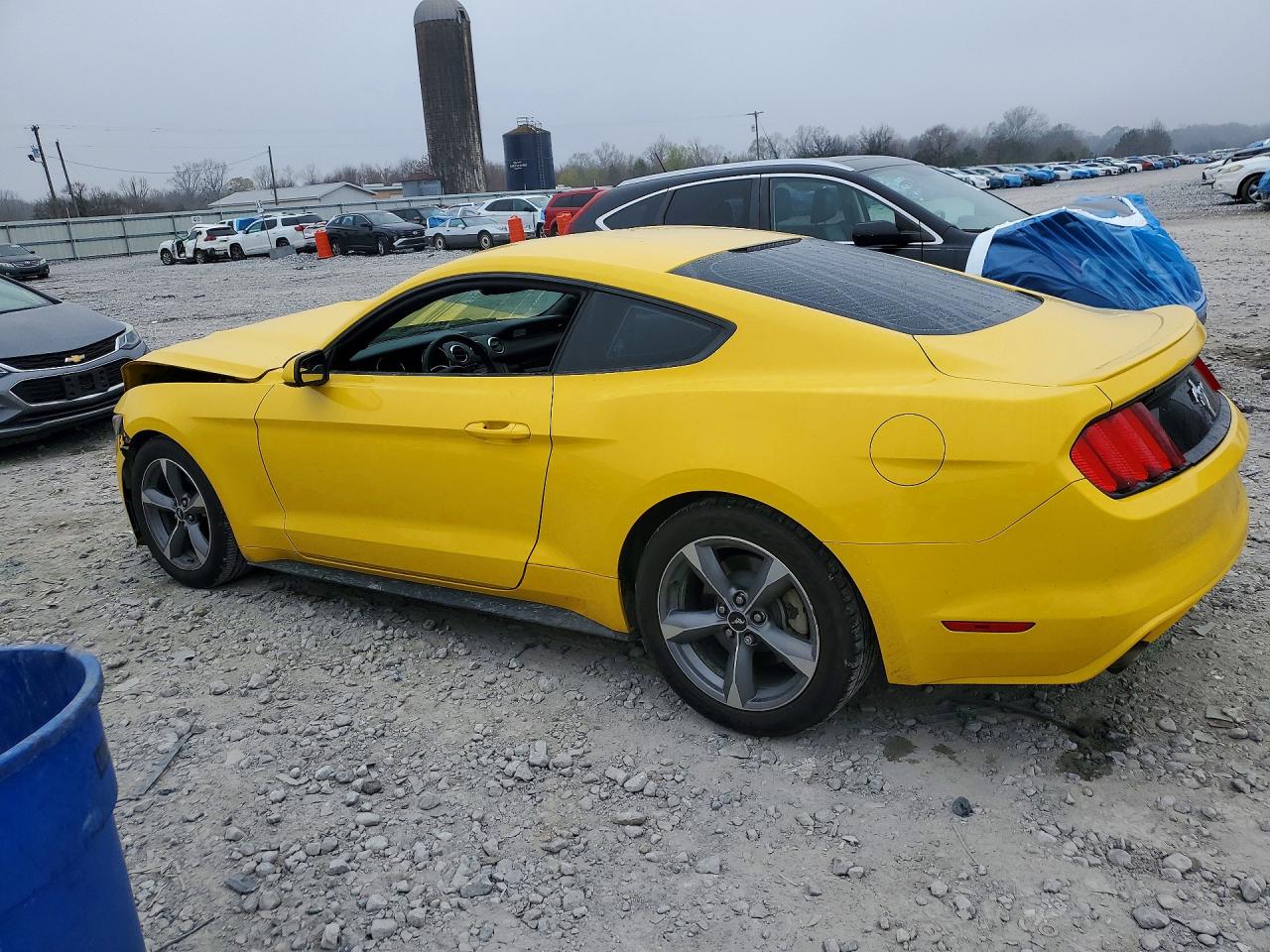 2016 FORD MUSTANG photo 3