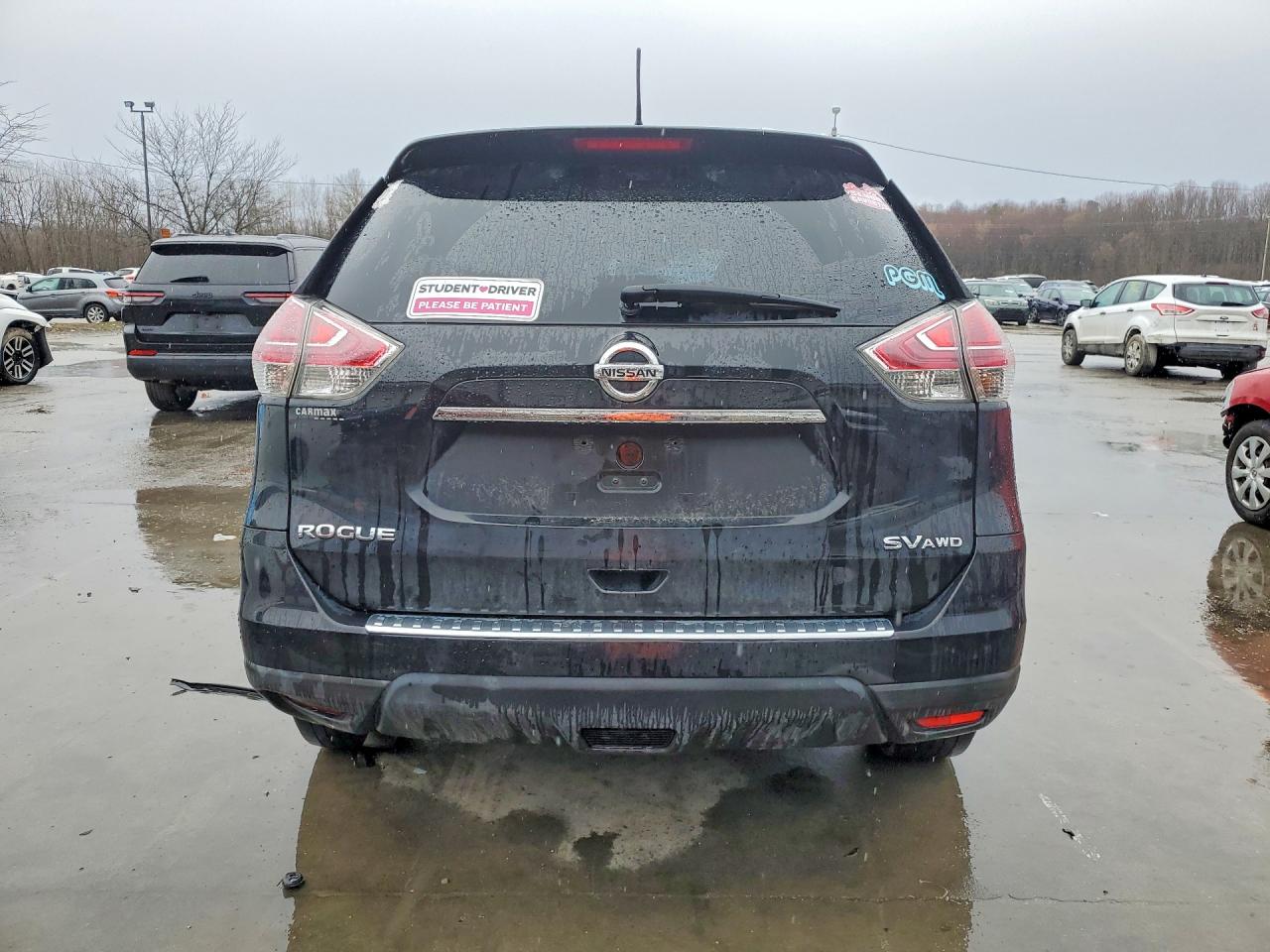 2016 NISSAN ROGUE SV photo 11