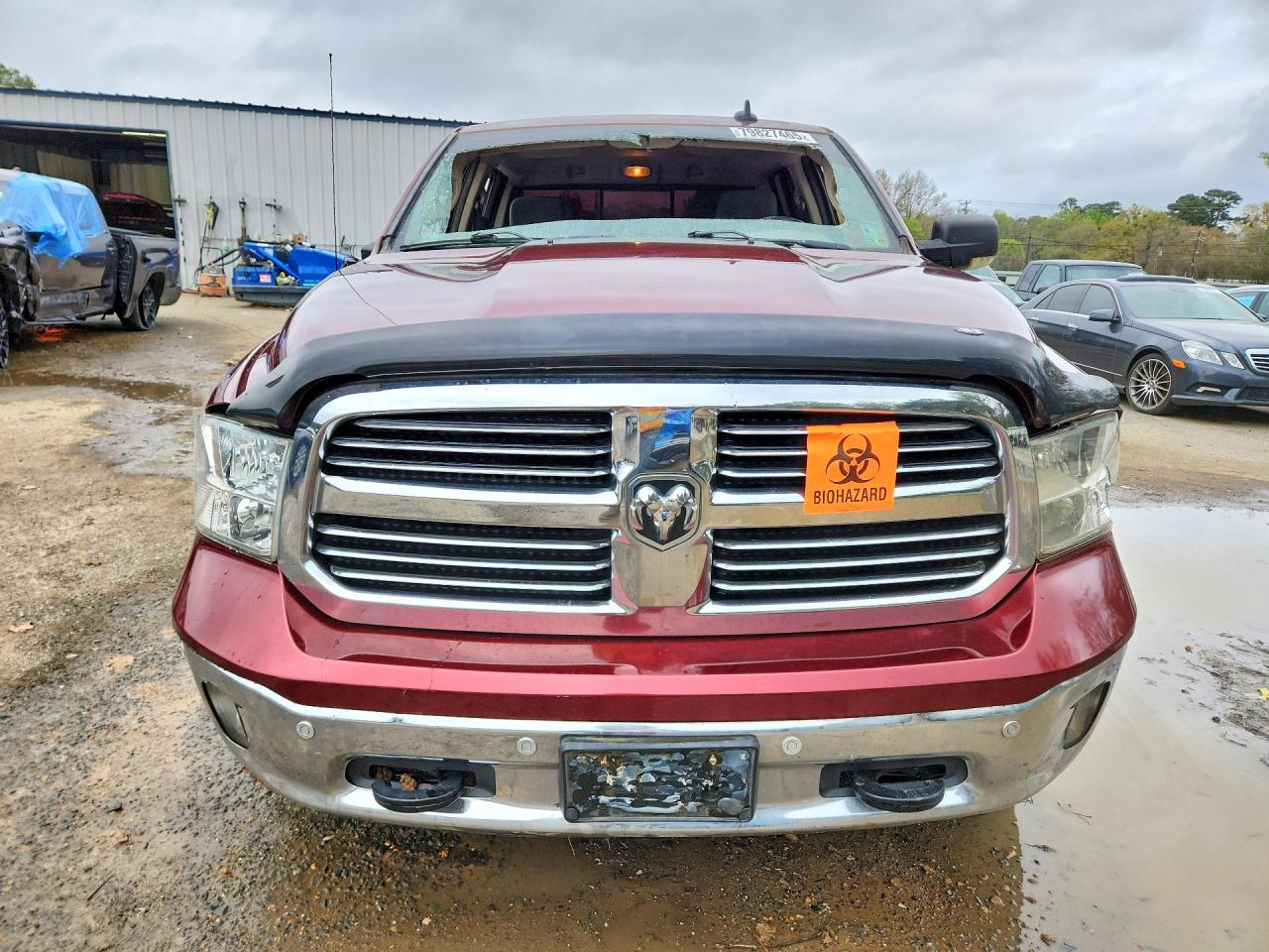 2016 RAM 1500 SLT photo 9