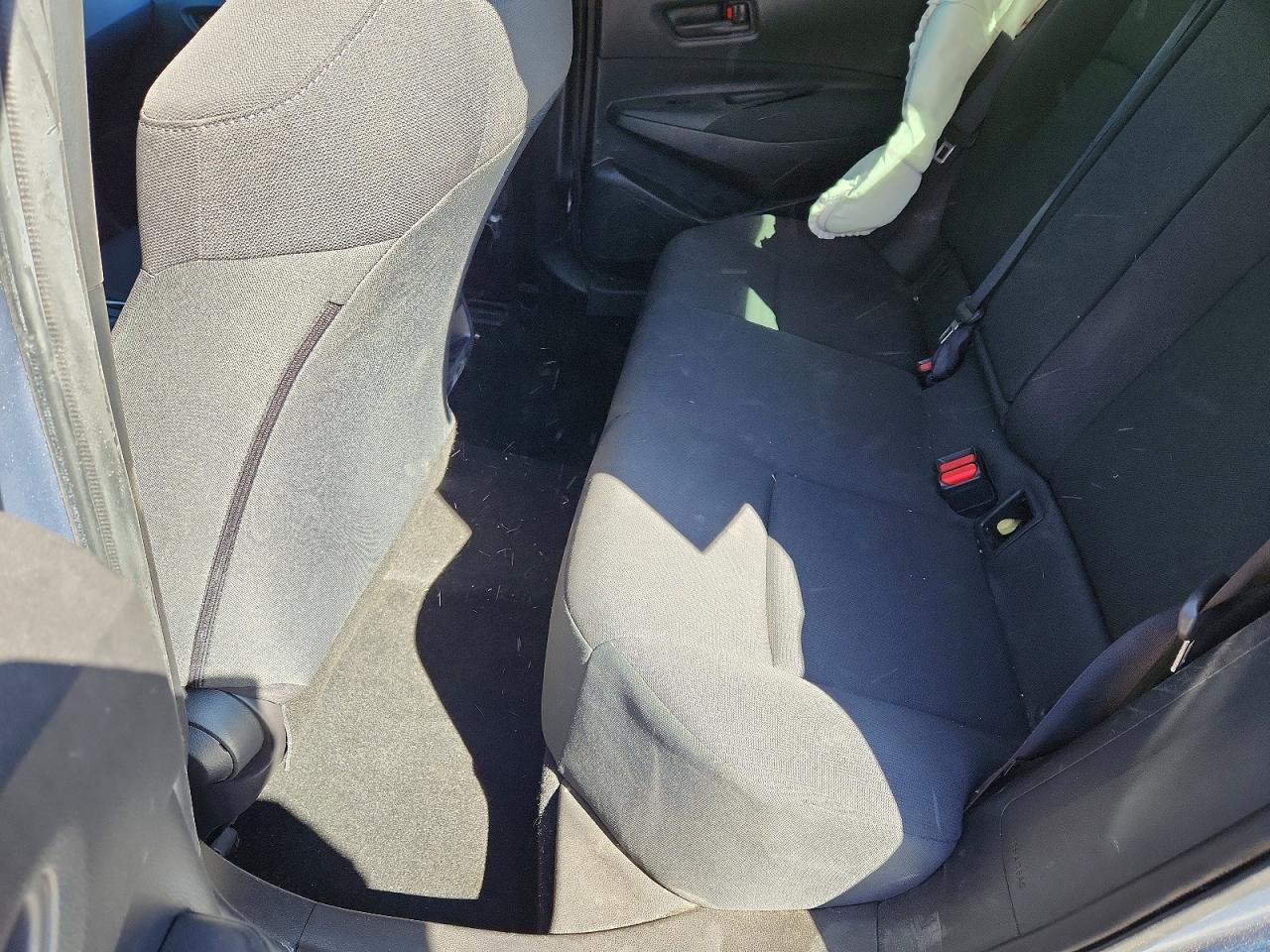 2022 TOYOTA COROLLA LE photo 19