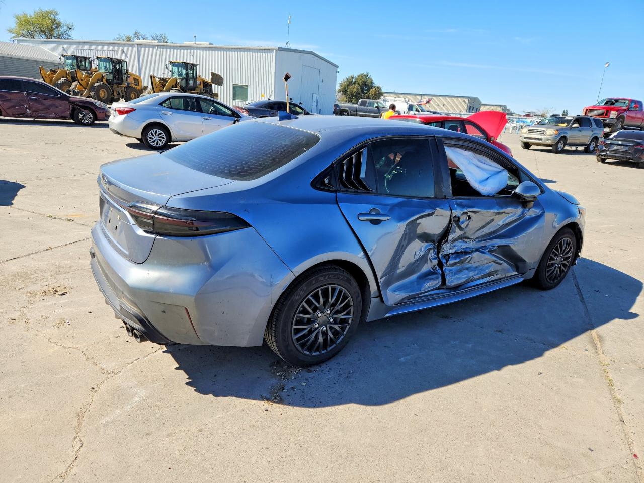 2022 TOYOTA COROLLA LE photo 5