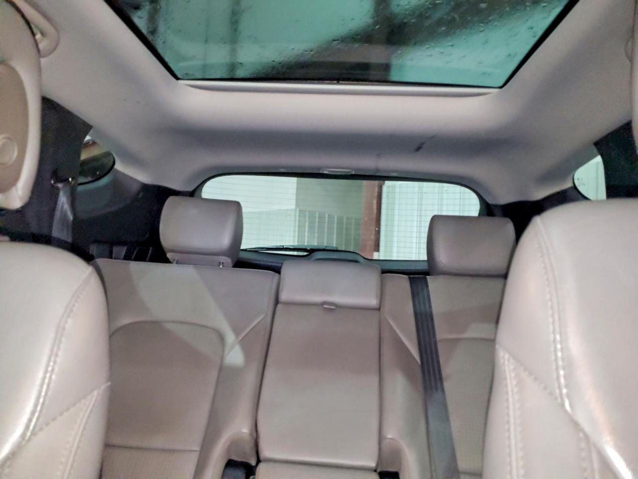 2016 HYUNDAI SANTA FE SPORT 2.4L photo 10