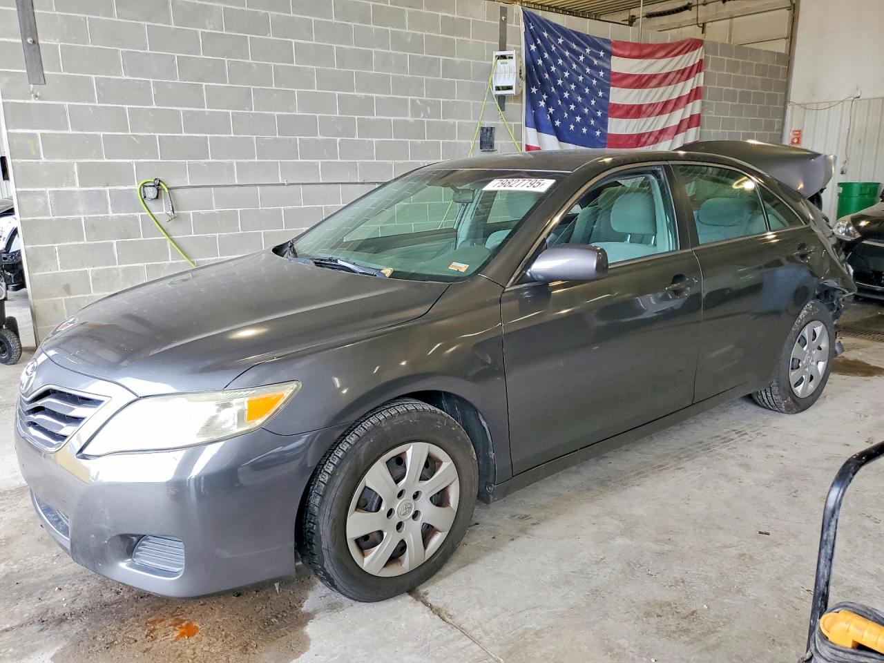 2010 TOYOTA CAMRY