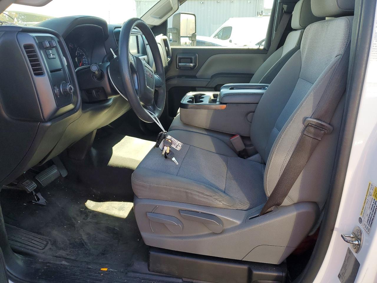 2017 GMC SIERRA UTILITY / SERVICE TRUCK photo 13