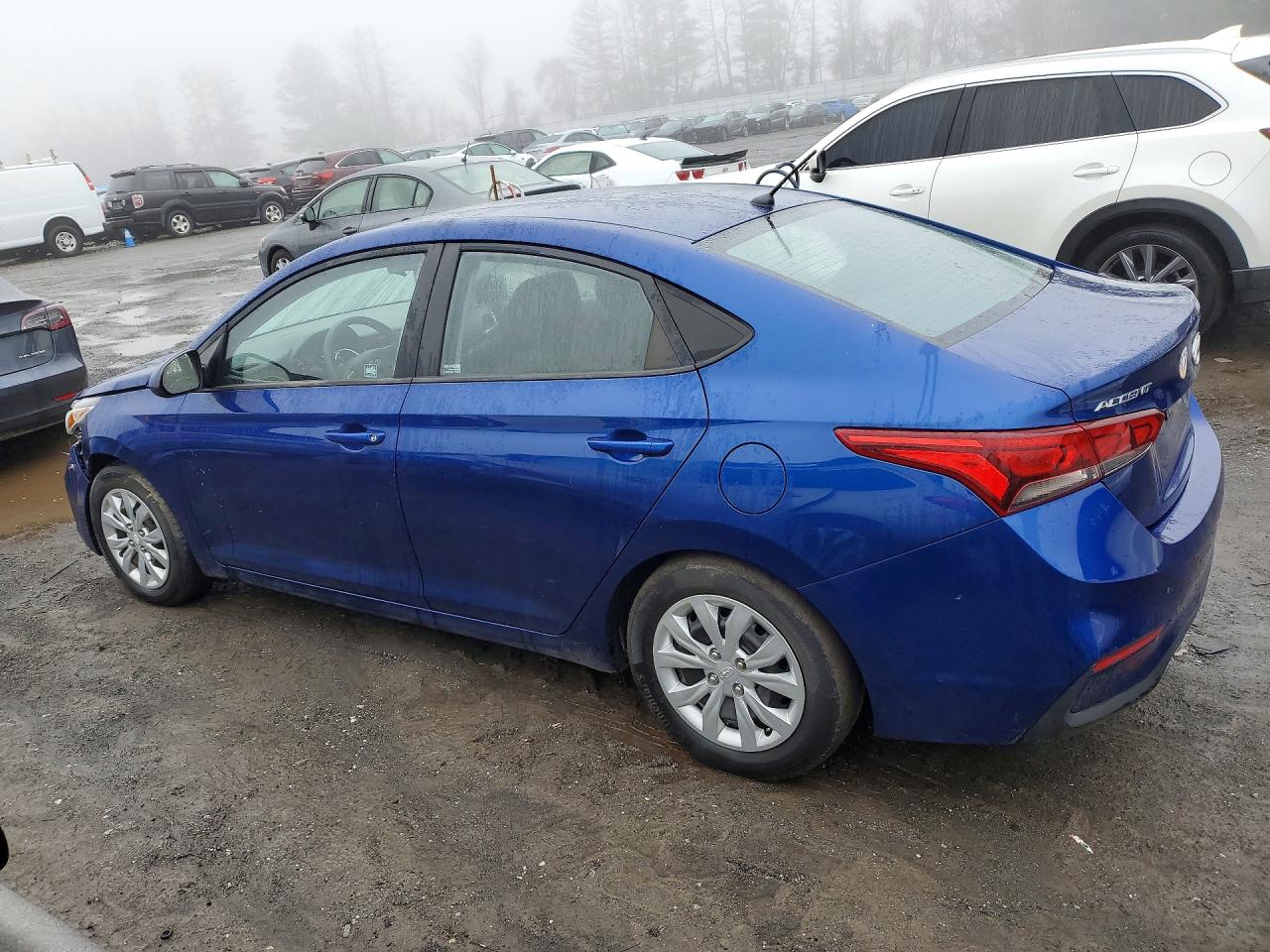 2019 HYUNDAI ACCENT SE photo 3