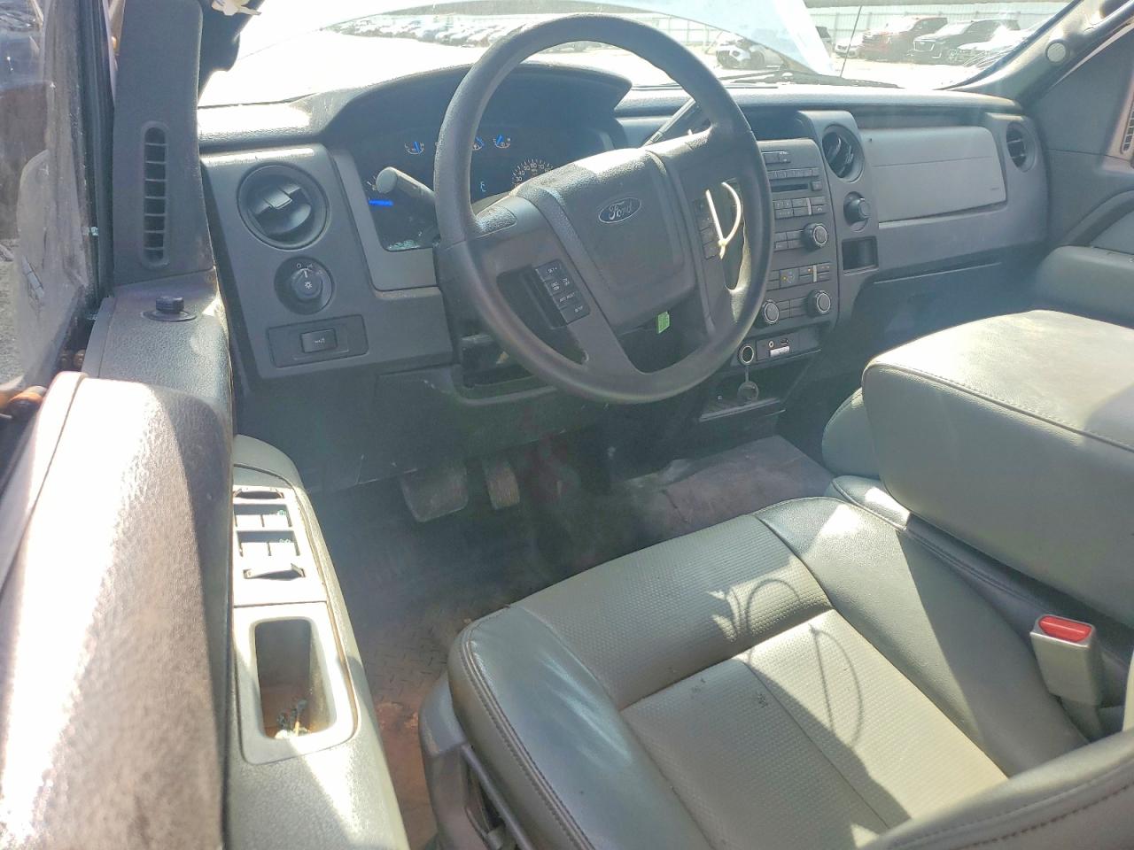 2013 FORD F150 SUPER CAB photo 8