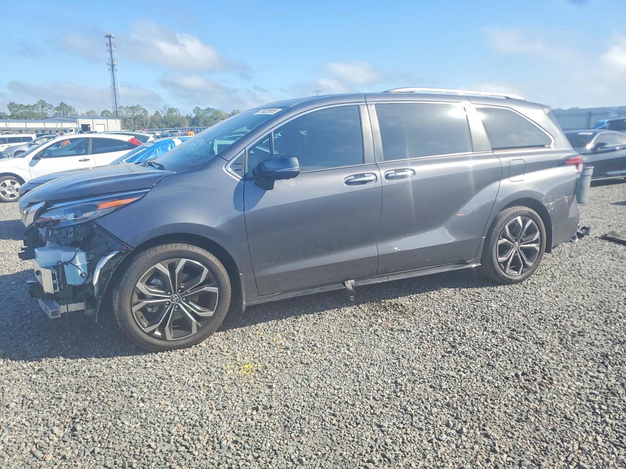 2025 TOYOTA SIENNA