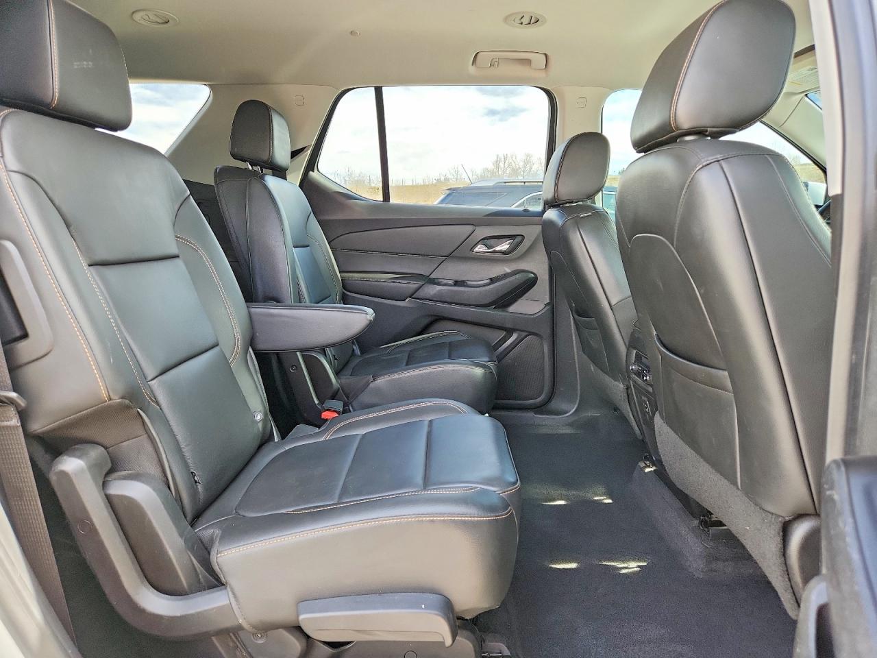 2020 CHEVROLET TRAVERSE LT photo 31