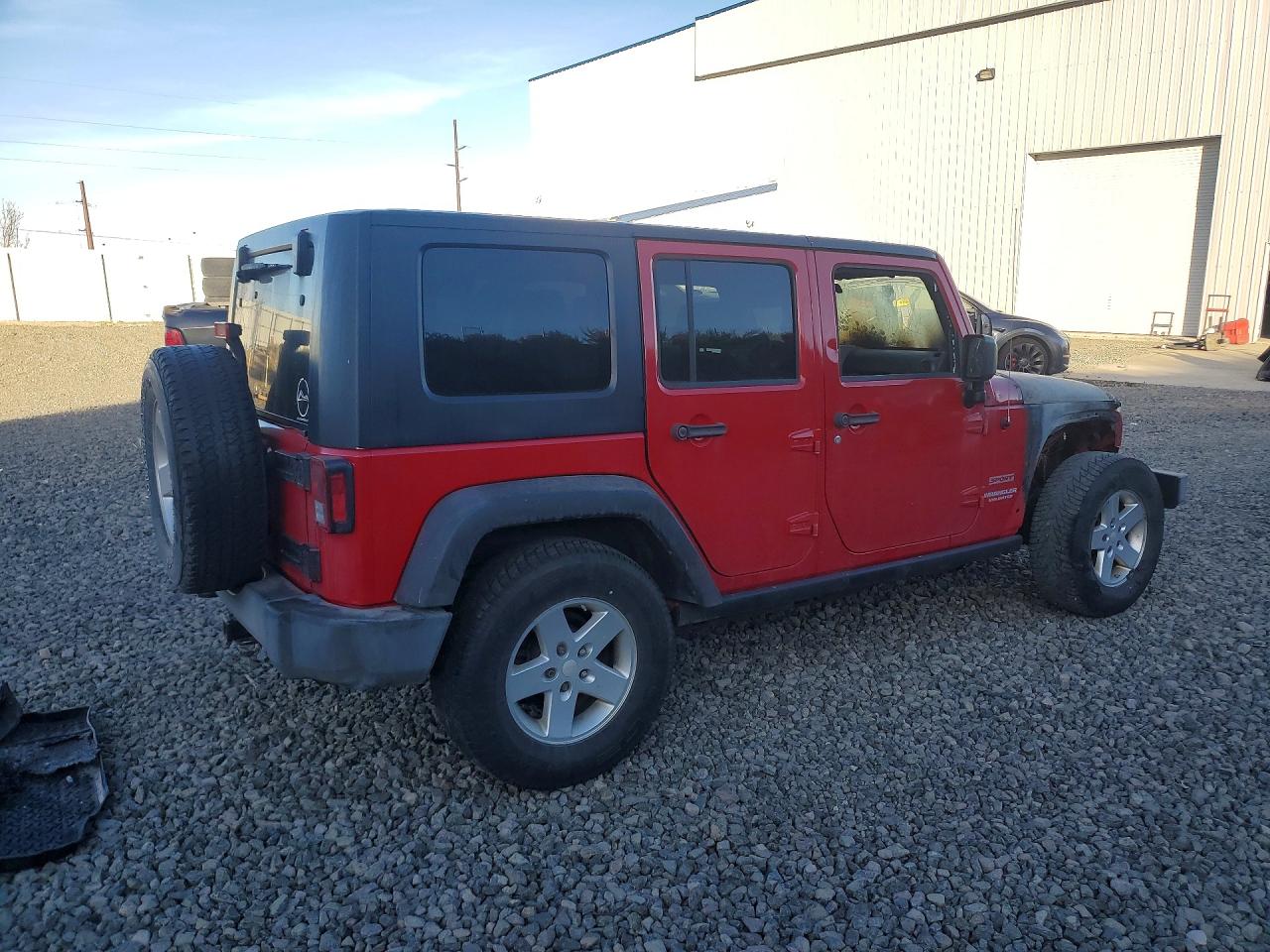 2010 JEEP WRANGLER UNLIMITED SPORT photo 3