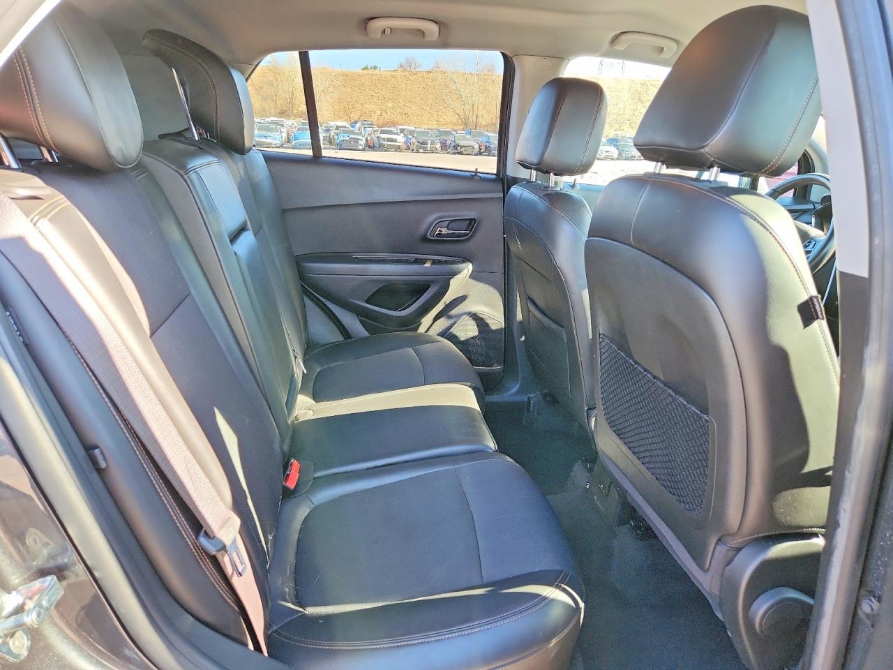 2017 CHEVROLET TRAX 1LT photo 31