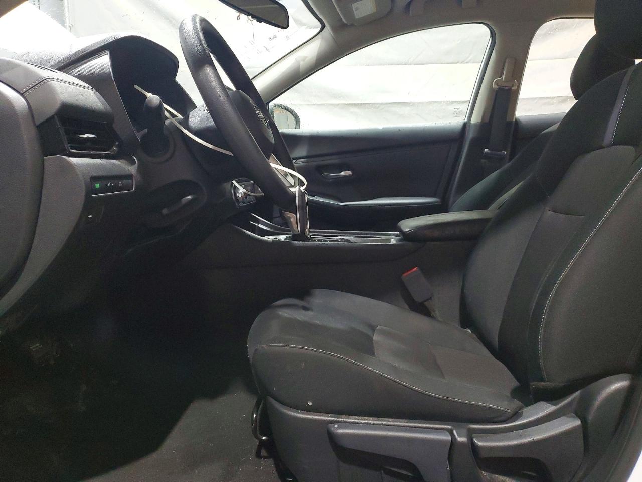 2025 NISSAN SENTRA SV photo 13
