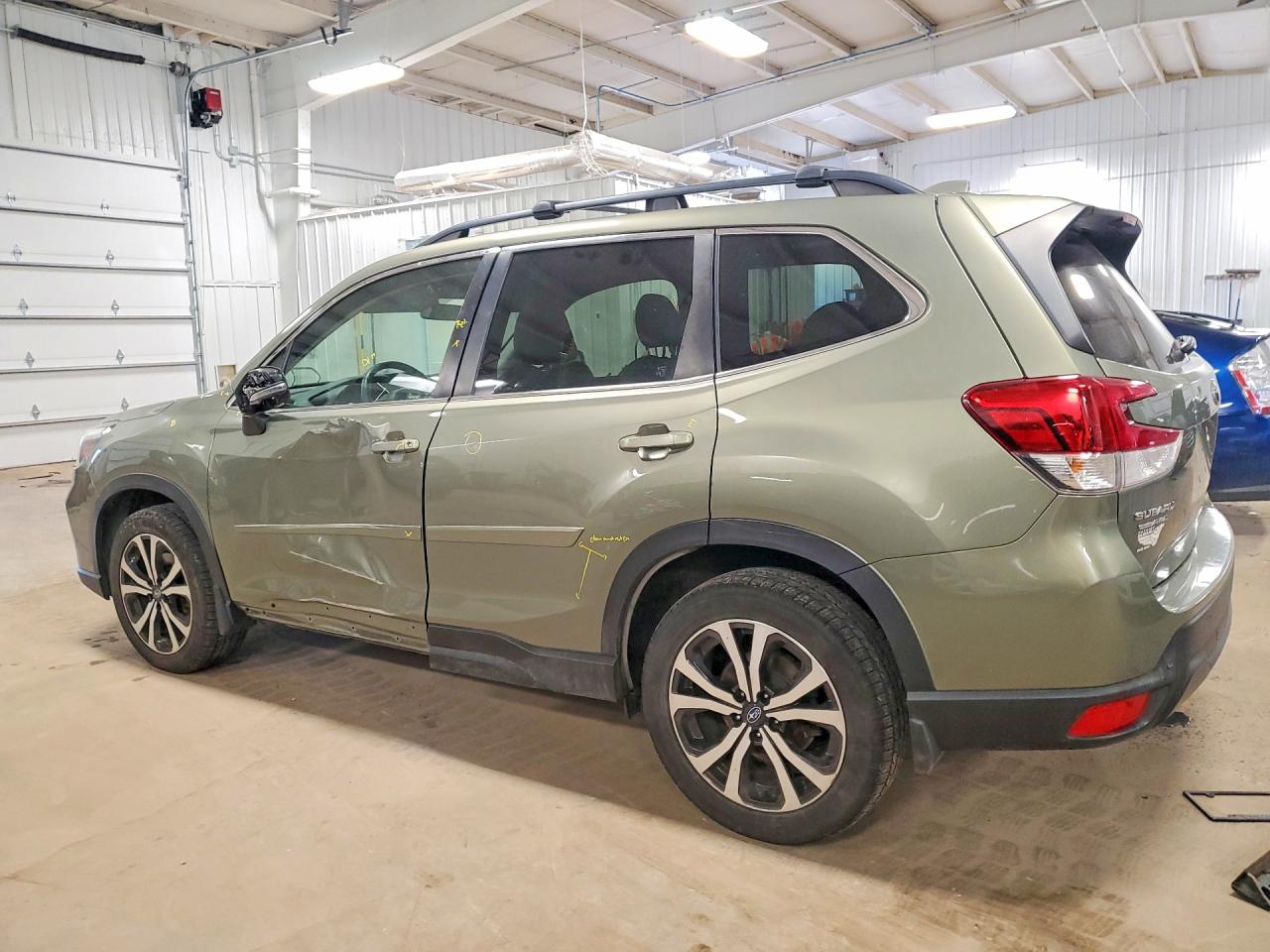 2020 SUBARU FORESTER LIMITED photo 2