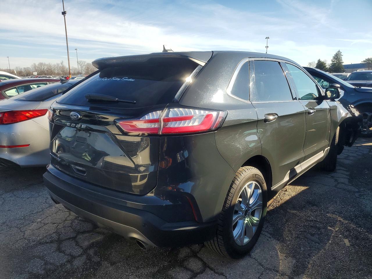 2021 FORD EDGE TITANIUM photo 3