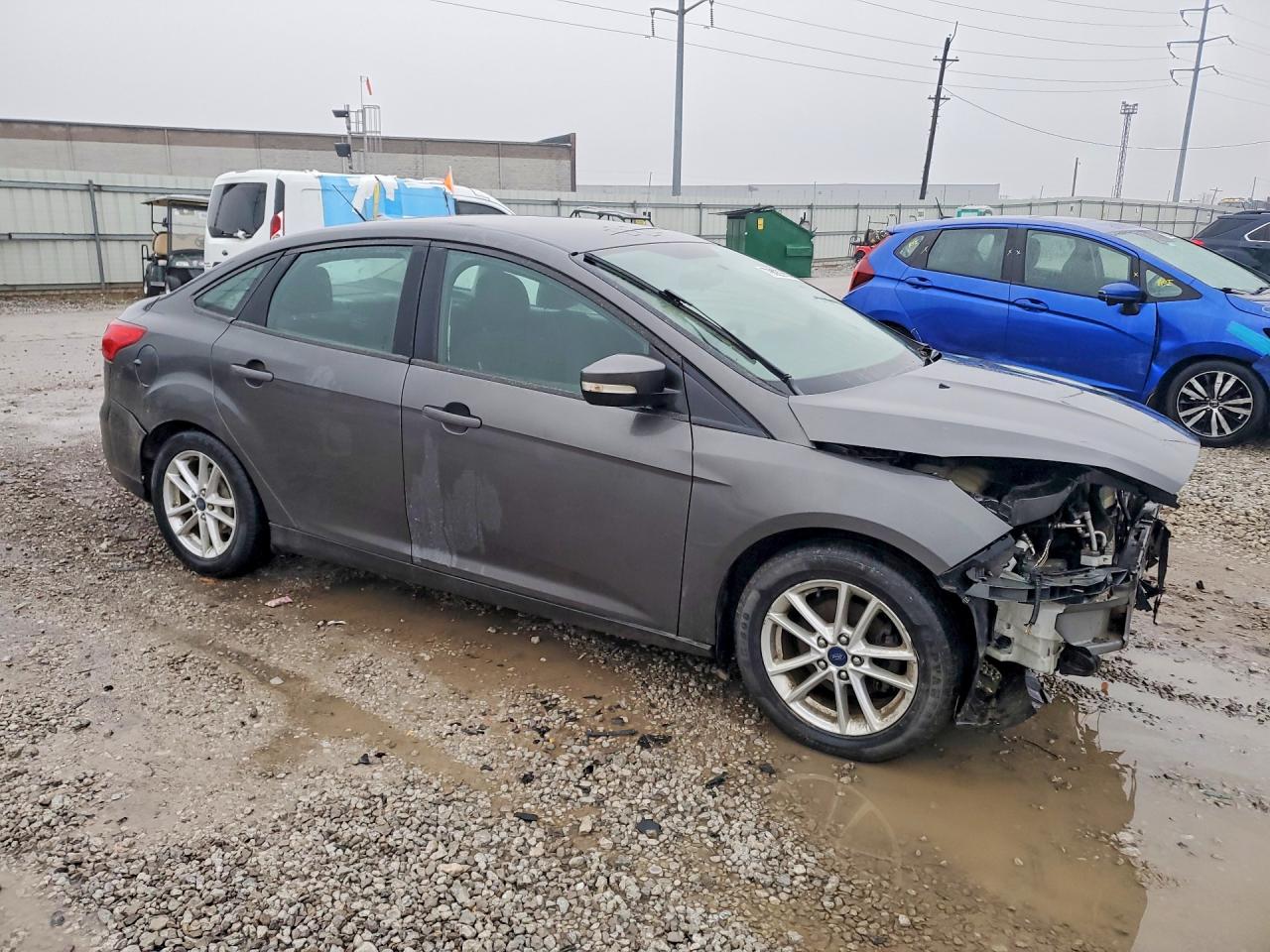 2015 FORD FOCUS SE photo 7