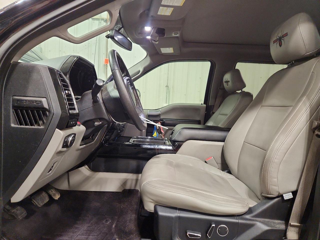 2017 FORD F150 SUPERCREW photo 19