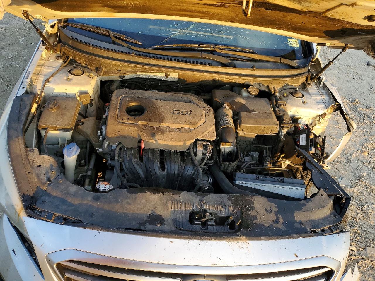 2015 HYUNDAI SONATA SE photo 21