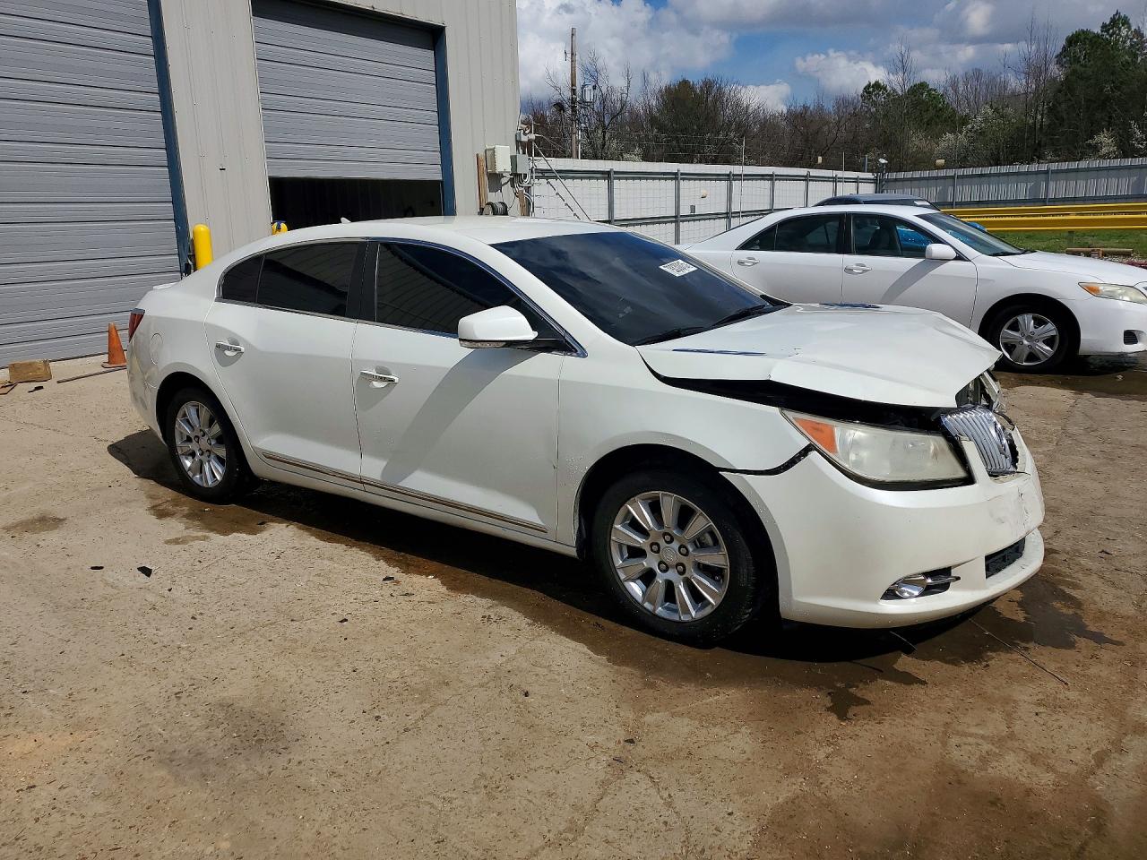 2012 BUICK LACROSSE photo 4