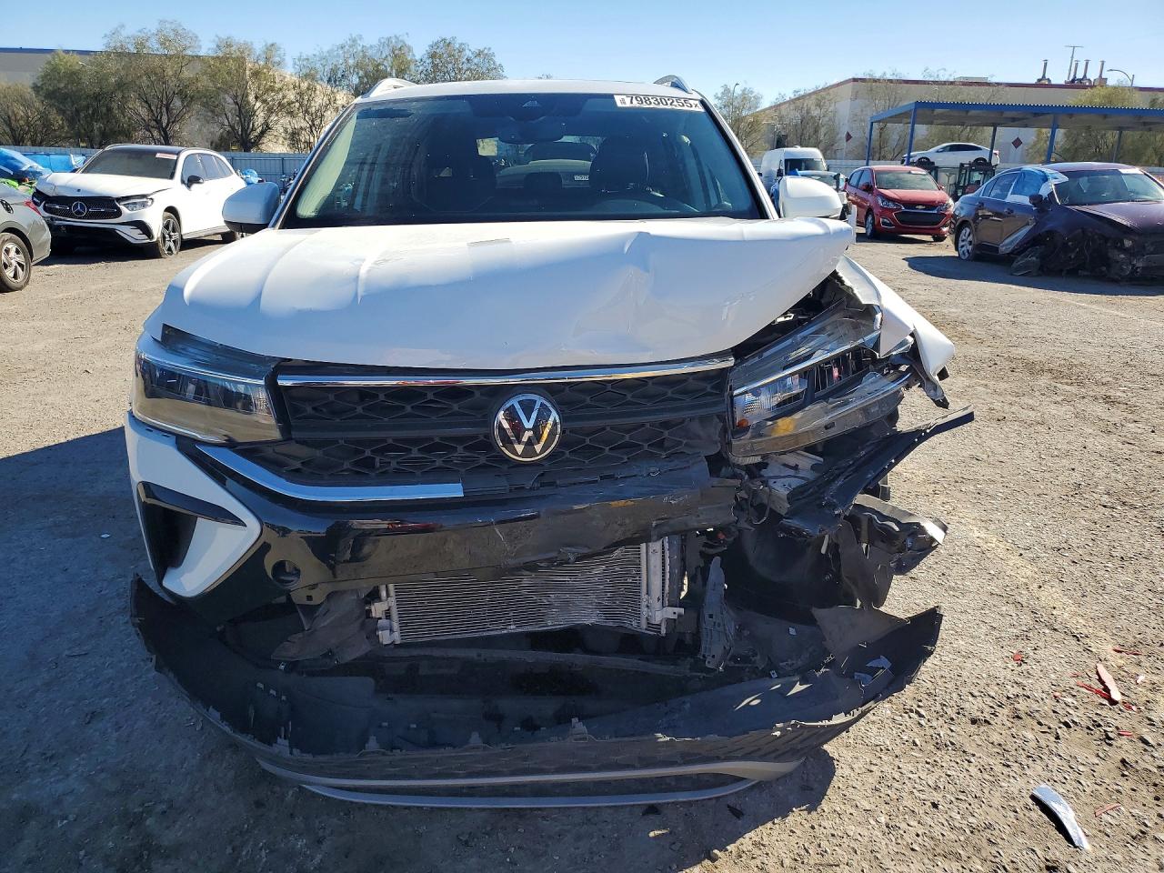 2024 VOLKSWAGEN TAOS SE photo 9