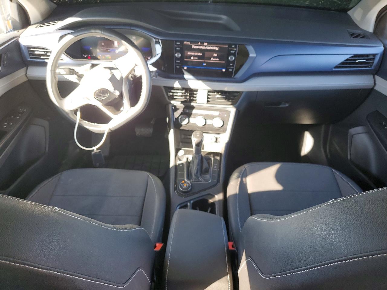 2024 VOLKSWAGEN TAOS SE photo 15