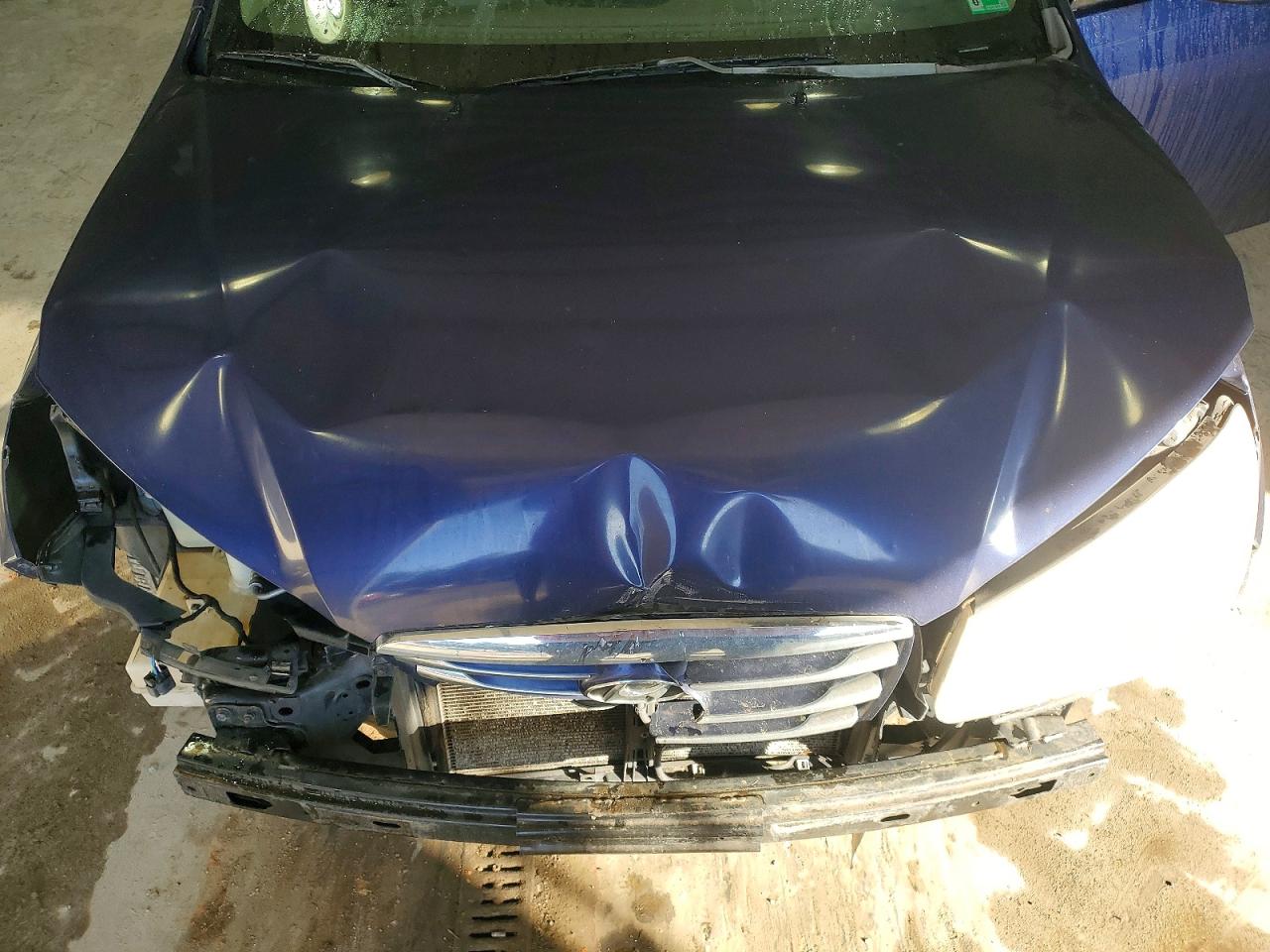 2010 HYUNDAI ELANTRA GLS photo 21