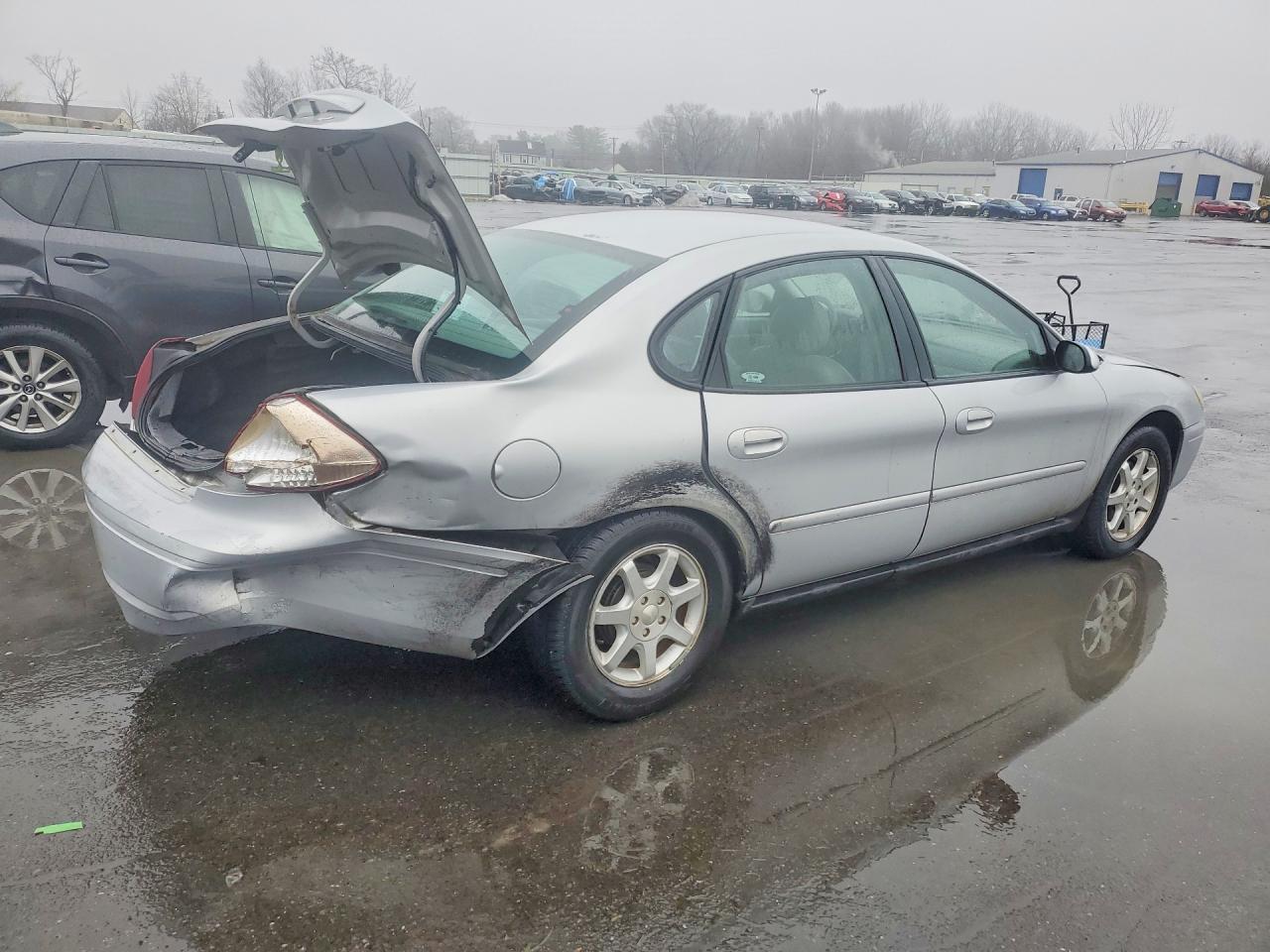 2005 FORD TAURUS SEL photo 3