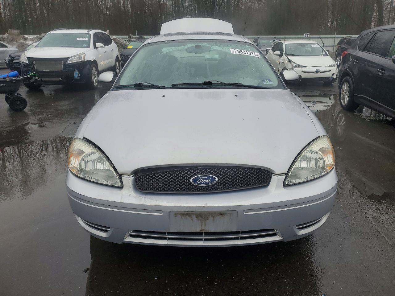2005 FORD TAURUS SEL photo 5