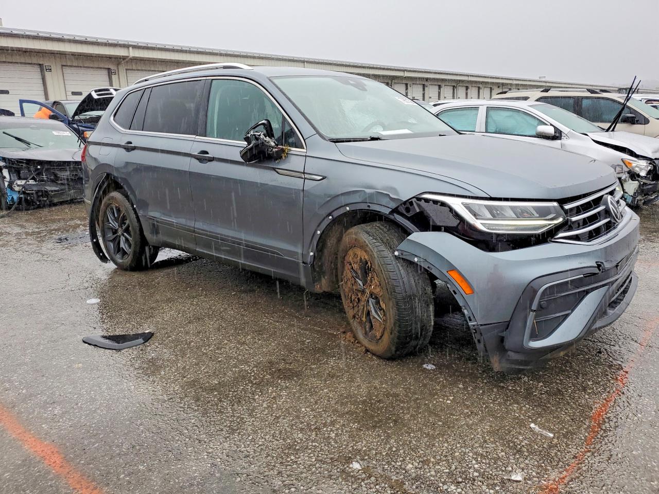 2024 VOLKSWAGEN TIGUAN photo 10
