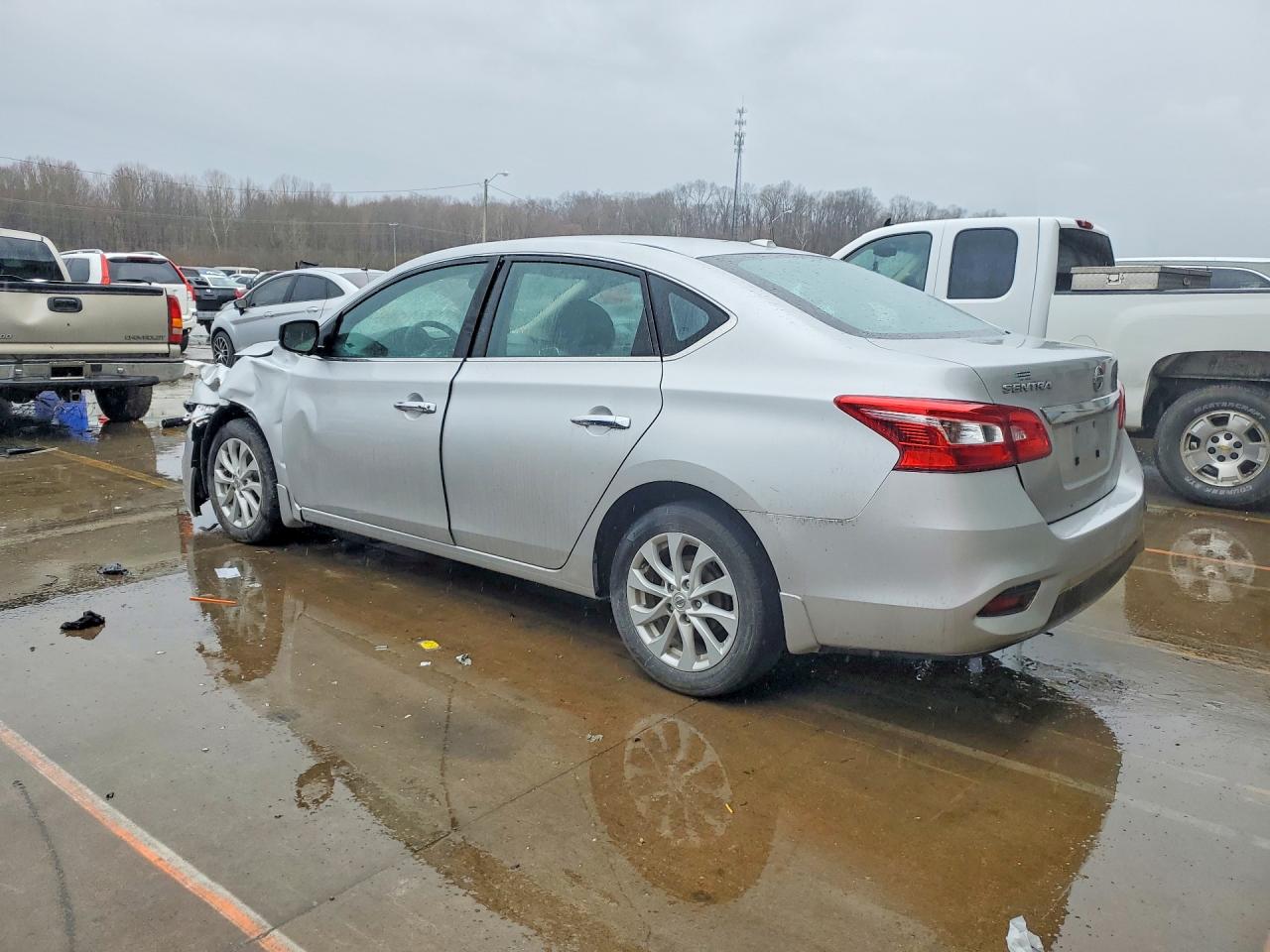 2019 NISSAN SENTRA SV photo 3