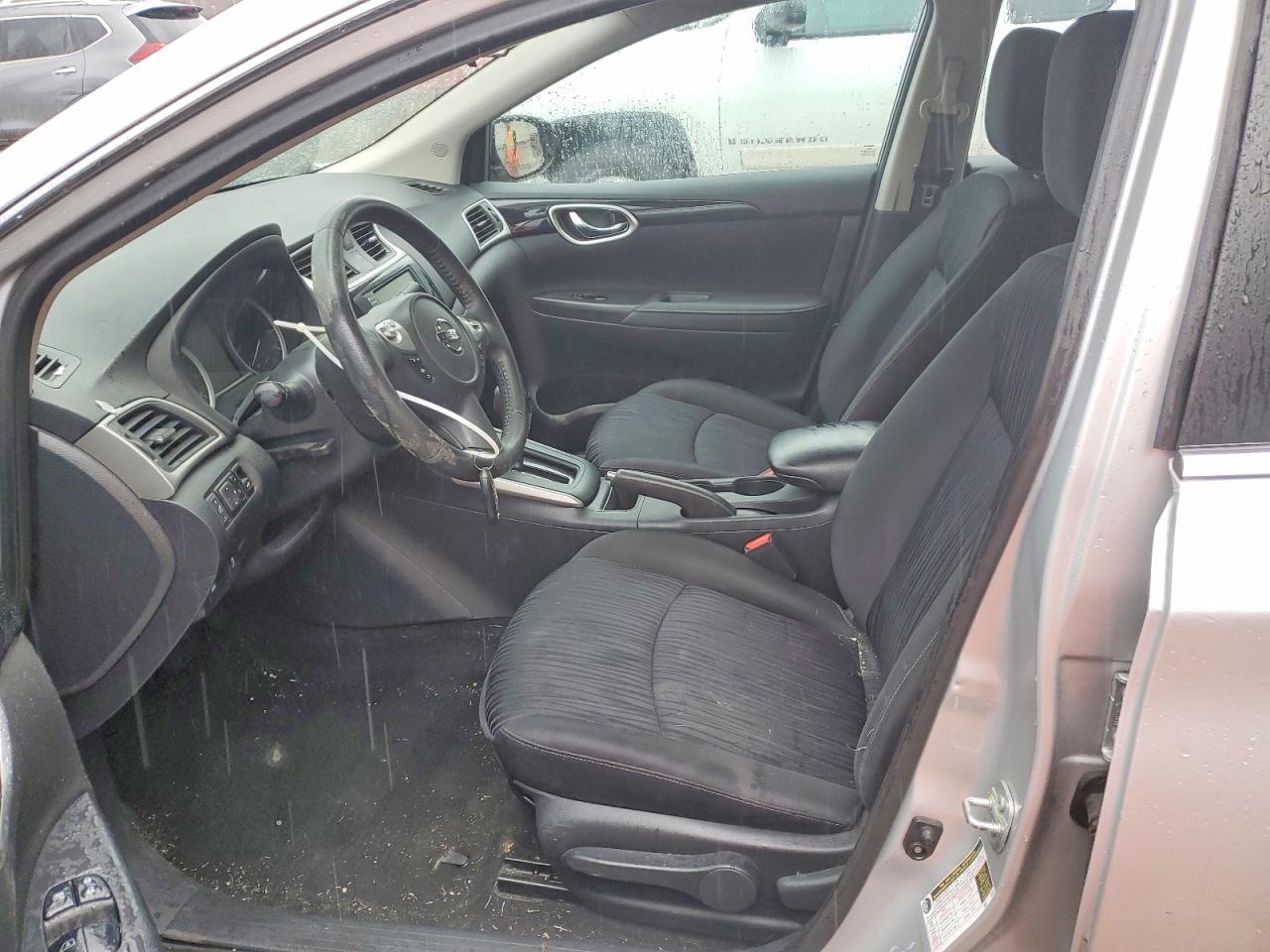 2019 NISSAN SENTRA SV photo 13