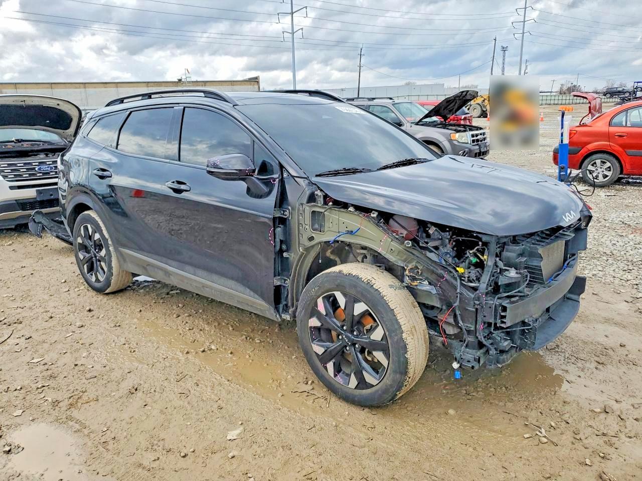 2023 KIA SPORTAGE X-LINE photo 4