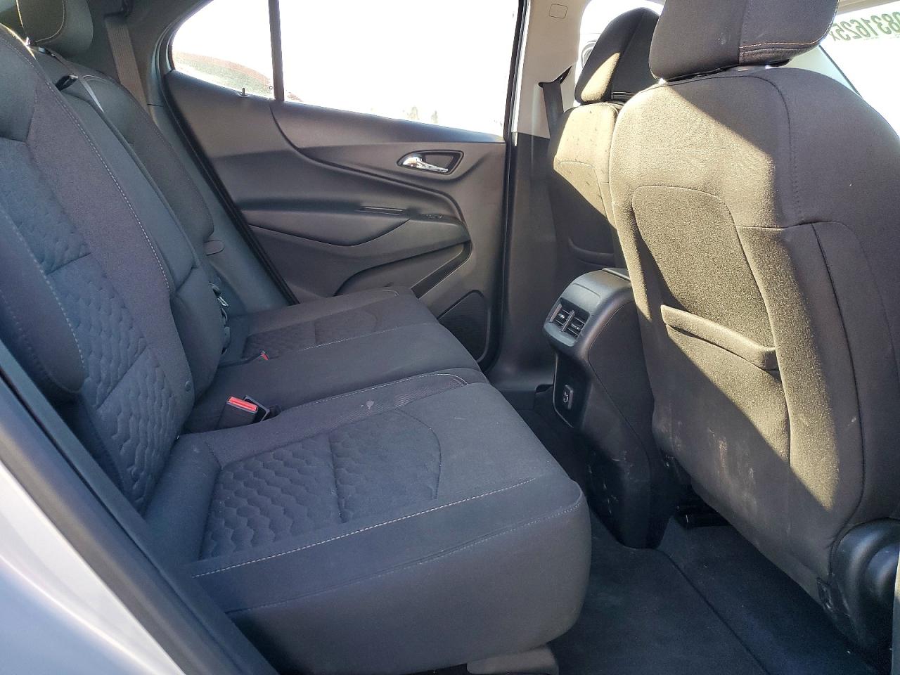 2019 CHEVROLET EQUINOX LT photo 11