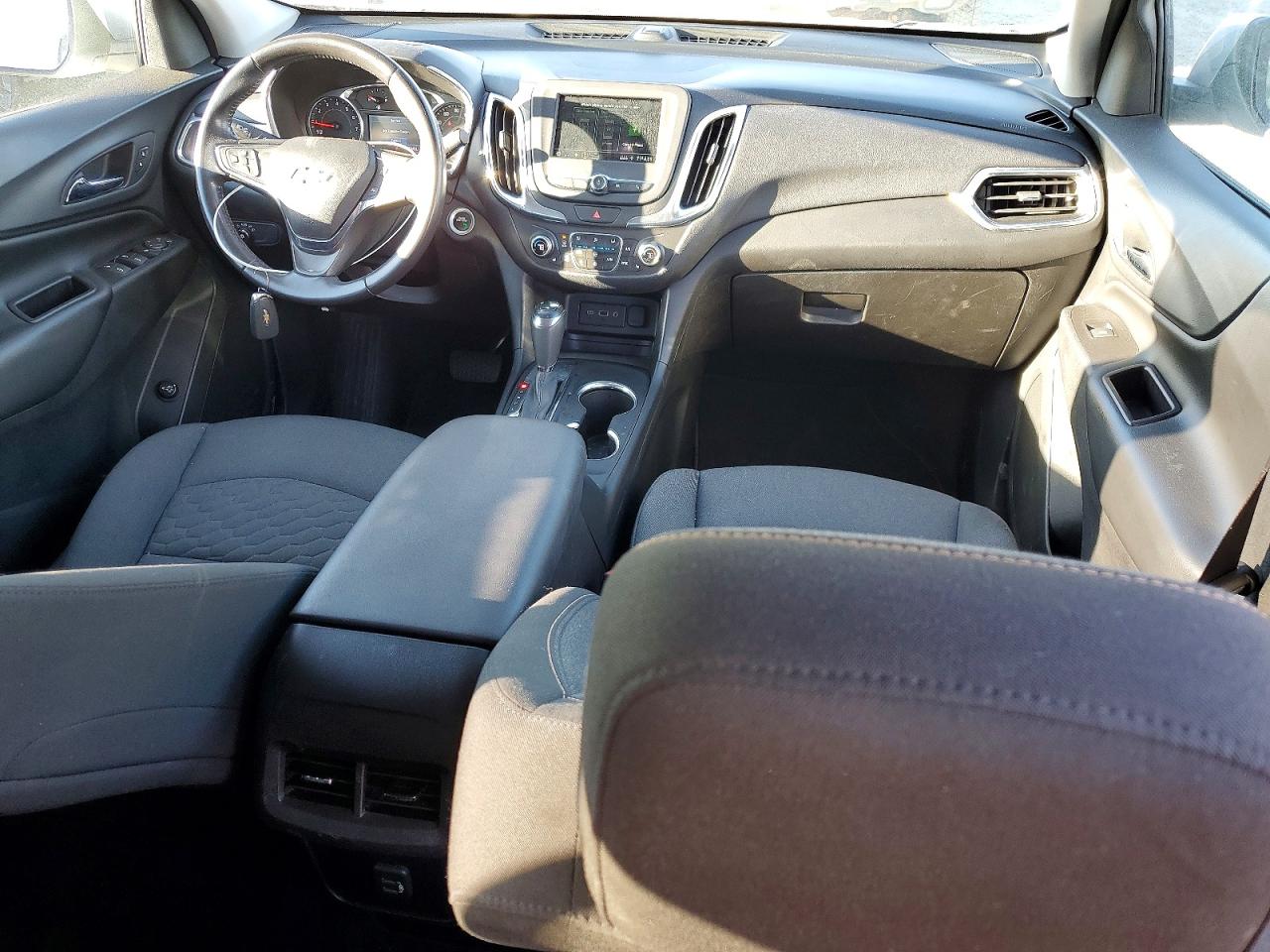 2019 CHEVROLET EQUINOX LT photo 8