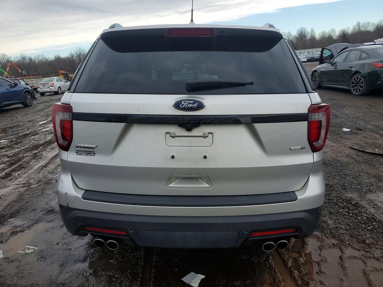 2019 FORD EXPLORER SPORT photo 16