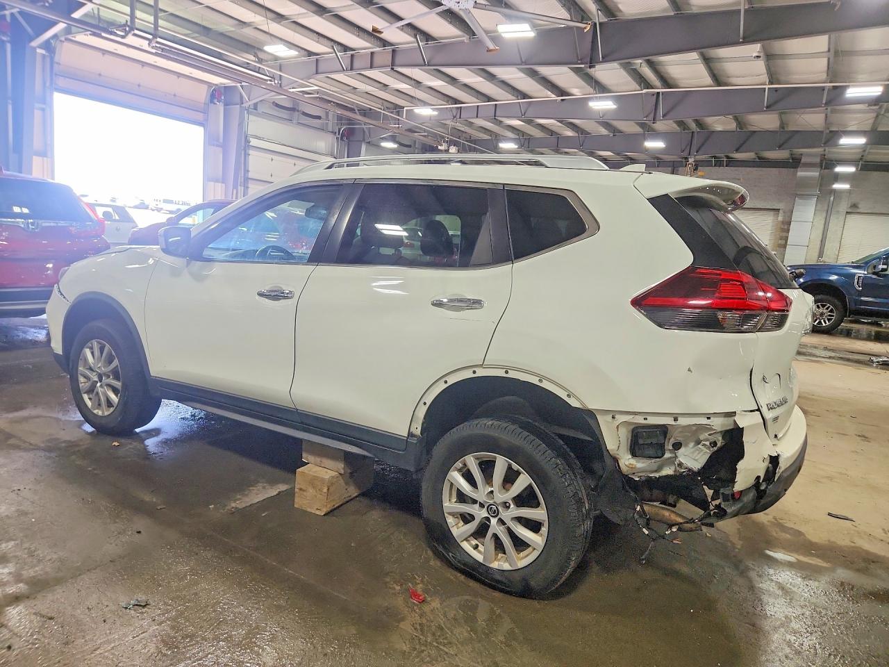 2019 NISSAN ROGUE SV photo 3