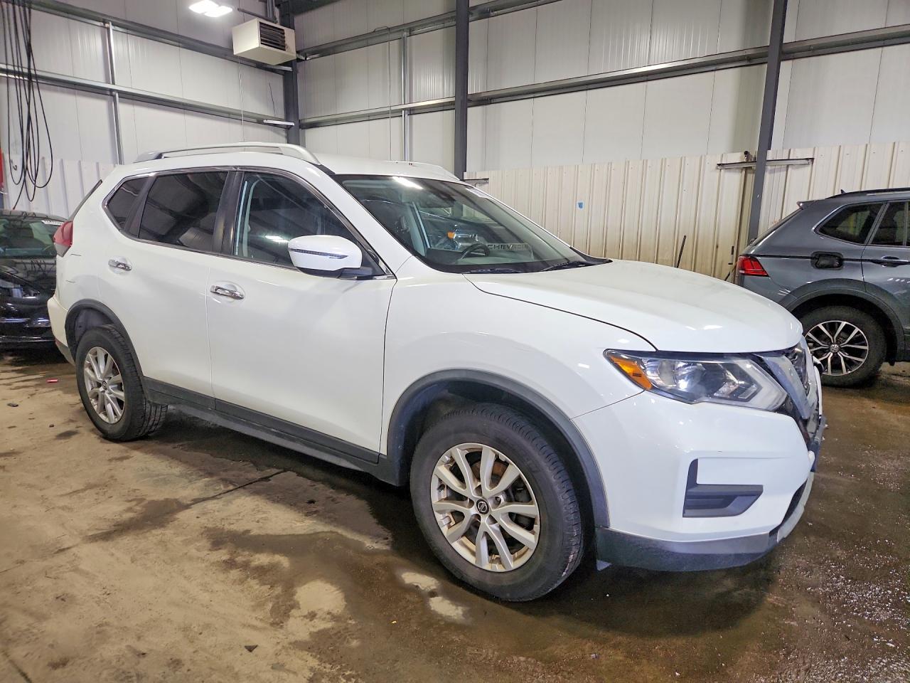 2019 NISSAN ROGUE SV photo 7