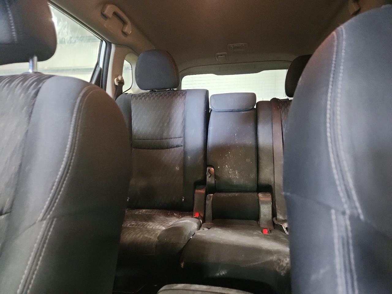 2019 NISSAN ROGUE SV photo 19