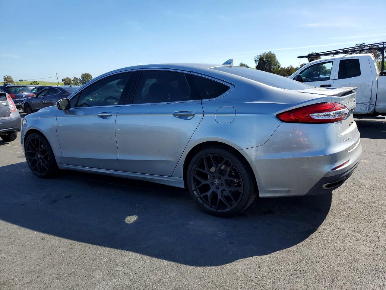2020 FORD FUSION TITANIUM photo 3