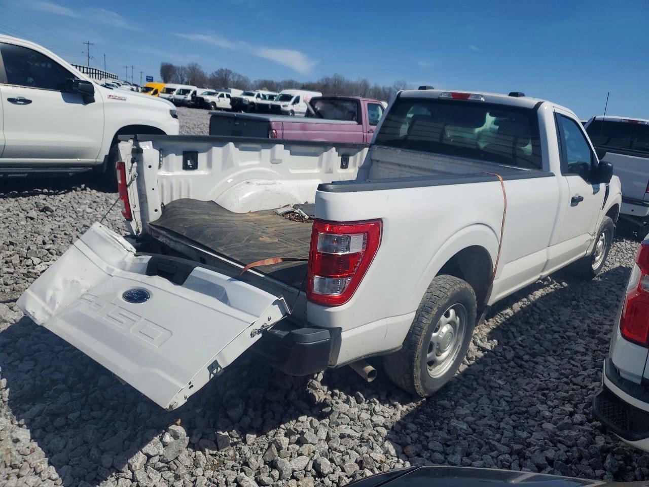 2022 FORD F150 XL photo 3