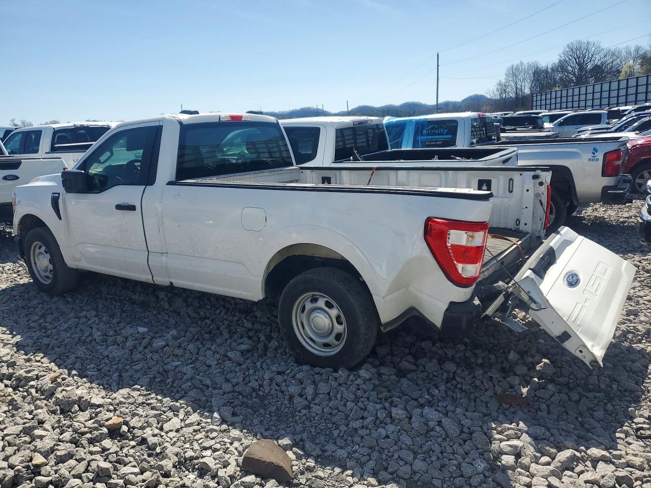 2022 FORD F150 XL photo 2