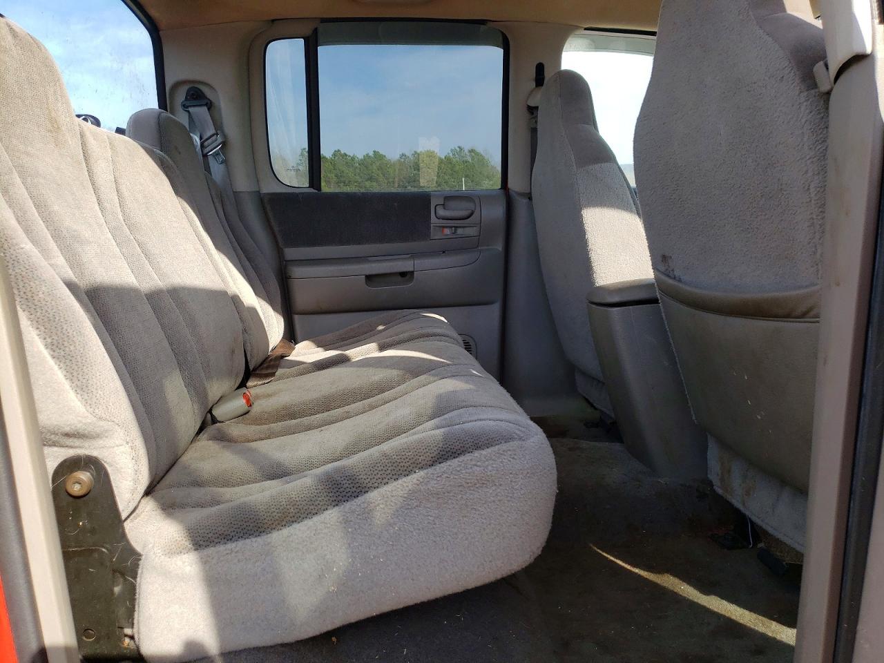 2003 DODGE DAKOTA QUAD SLT photo 10