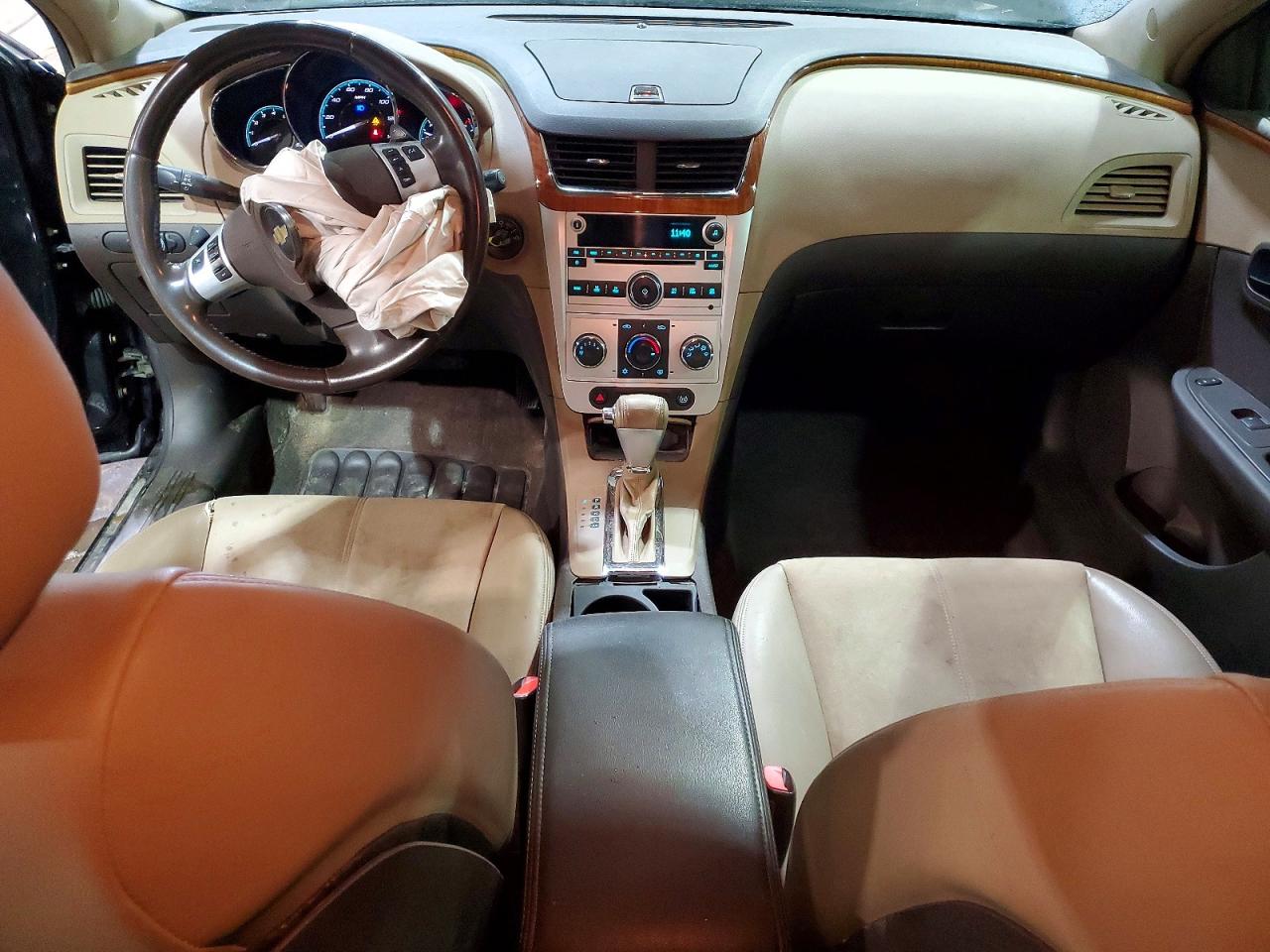 2009 CHEVROLET MALIBU 2LT photo 8